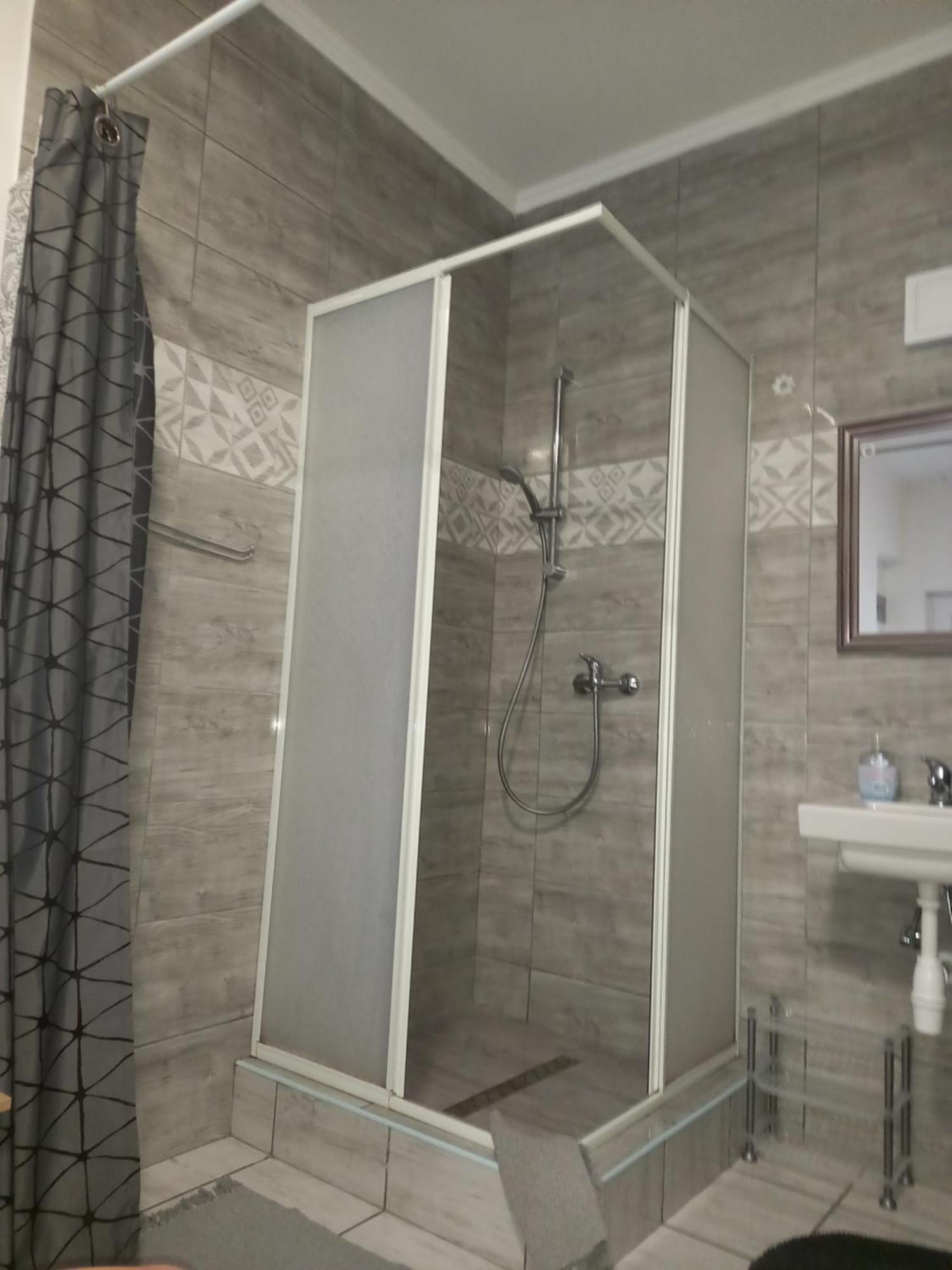 Grevia Apartmanok Poroszló 外观 照片
